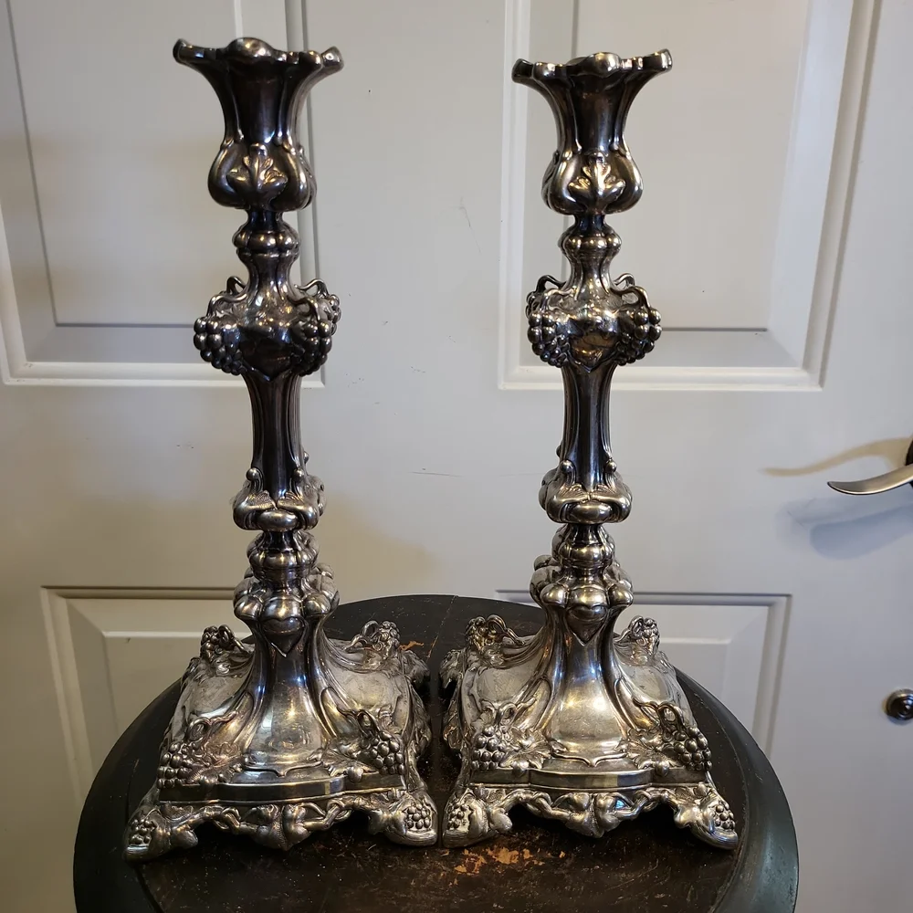 Pair of Russian Repousse Silver Plate Candlesticks by Warszawa Norblin 19th Cent - Picture 2 of 11